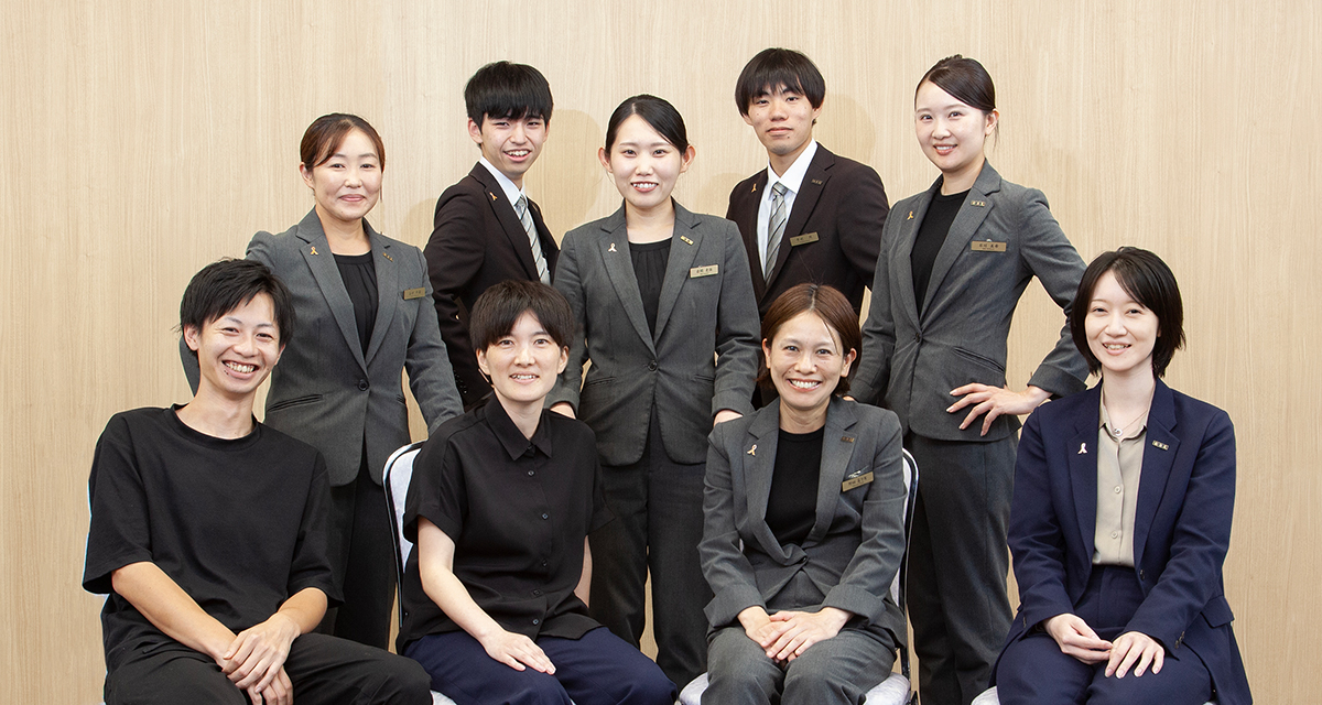 スタッフ集合写真