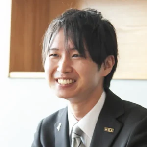 近藤佑哉